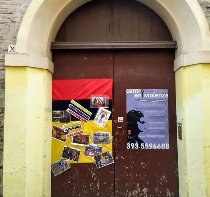 #SOS COLOMBIA: NOS ESTAN MATANDO #SOS Colombia: ci stanno uccidendo