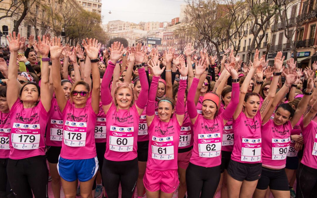 CAGLIARI SWR 2019, UNA FESTA PER 9999 T-SHIRT ROSA