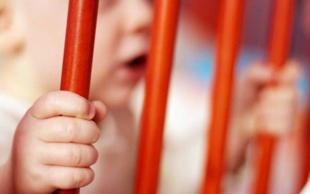 Crescere i figli oltre le sbarre. Tra poco sarà possibile