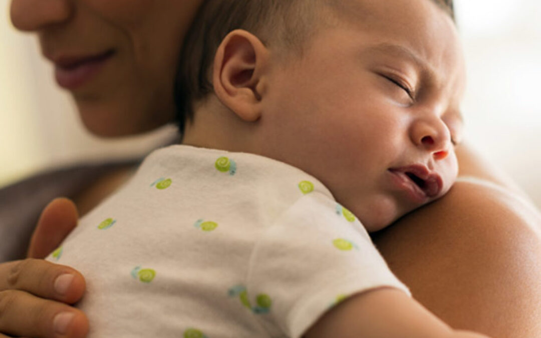 “Storia di Pina che deve ritornare al lavoro e del suo bimbo che non la fa dormire”. Sulla maternità e la soggettivazione infantile.