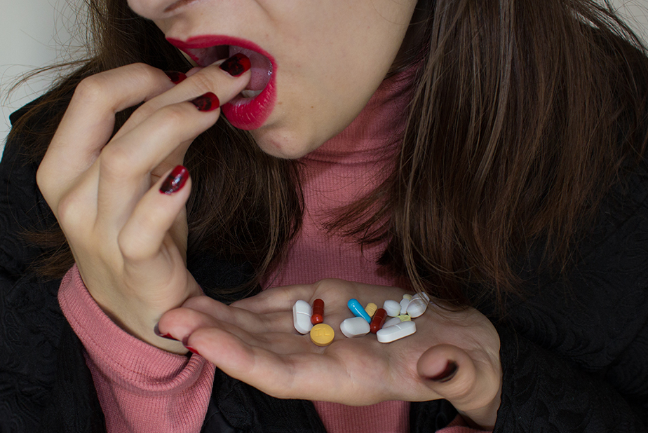 Quando la testa è “sottosopra”… Il mondo degli psicofarmaci e la psicoterapia integrata