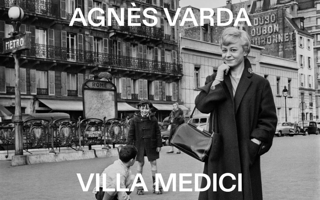 PARIGI–ROMA: SGUARDI AL FEMMINILE. A Villa Medici le mostre di Agnès Varda e Nicole Gravier tra fotografia, cinema e immaginario mediatico