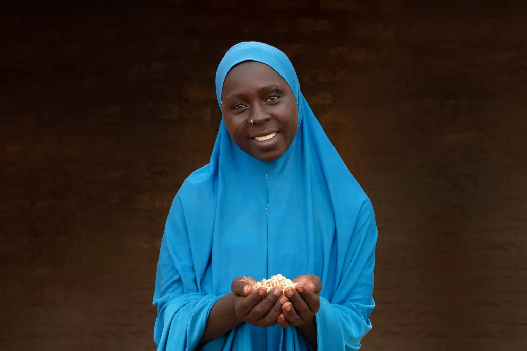 Niger.-Hassia-40-anni-venditrice-di-crema-di-ceci-ok-1024×683-jpg